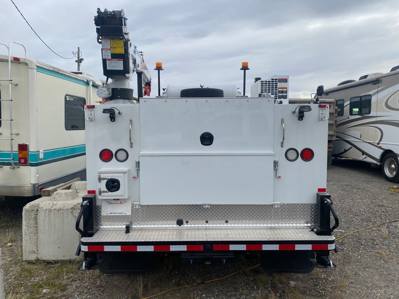 2023 Ford F550 XLT 4x4 Crew Cab Service Truck #9205 AS