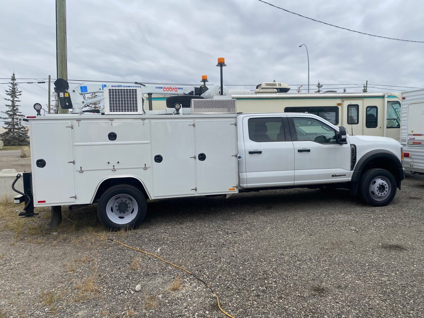 2023 Ford F550 XLT 4x4 Crew Cab Service Truck #9205 AS