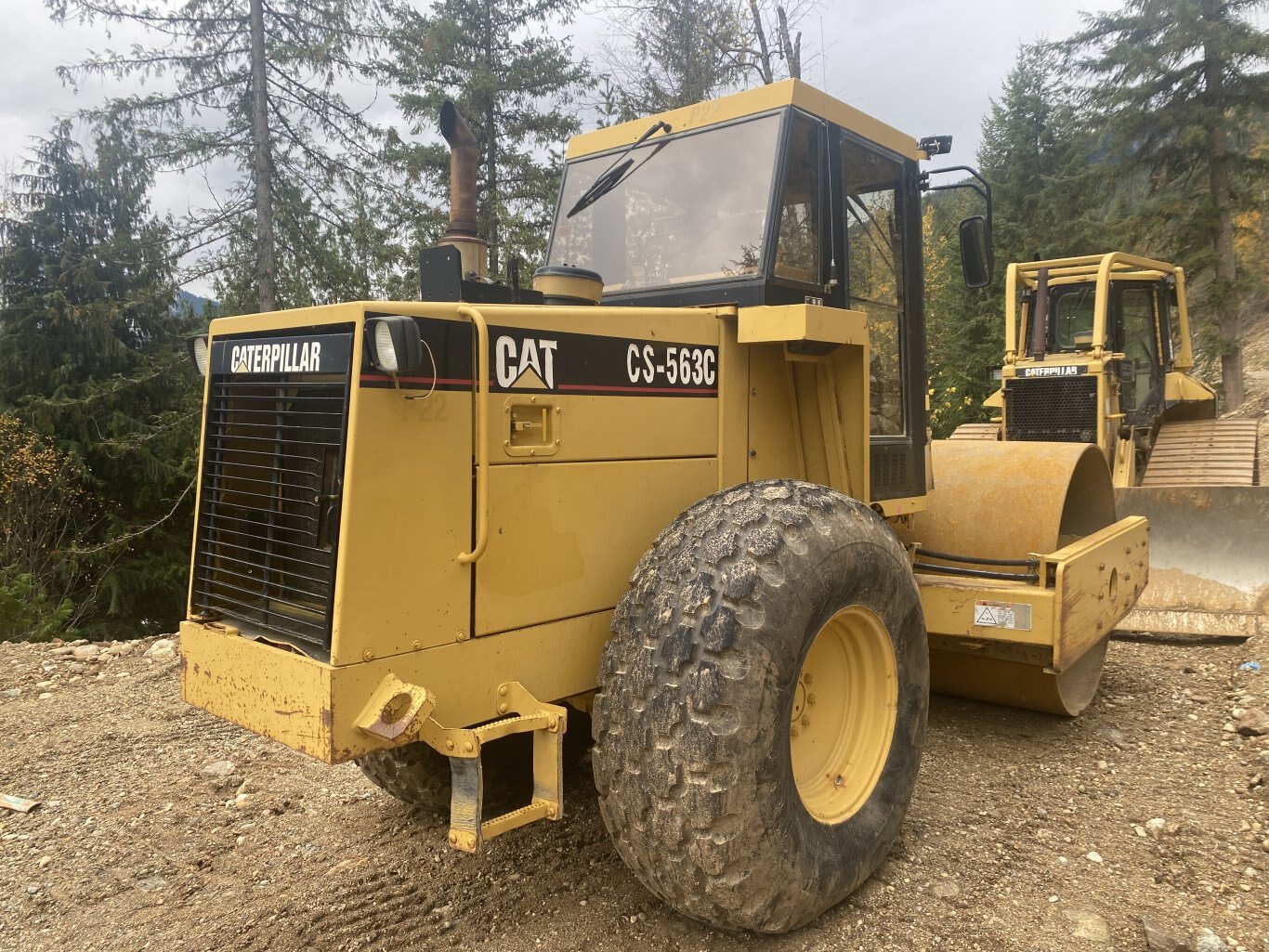 1998 Caterpillar CS 563C Smooth Drum Packer/Roller #9213 AS