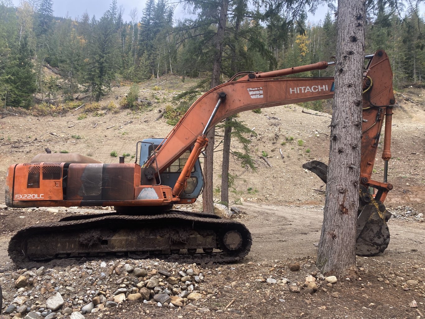 1998 Hitachi EX220 LC Excavator #9219 AS