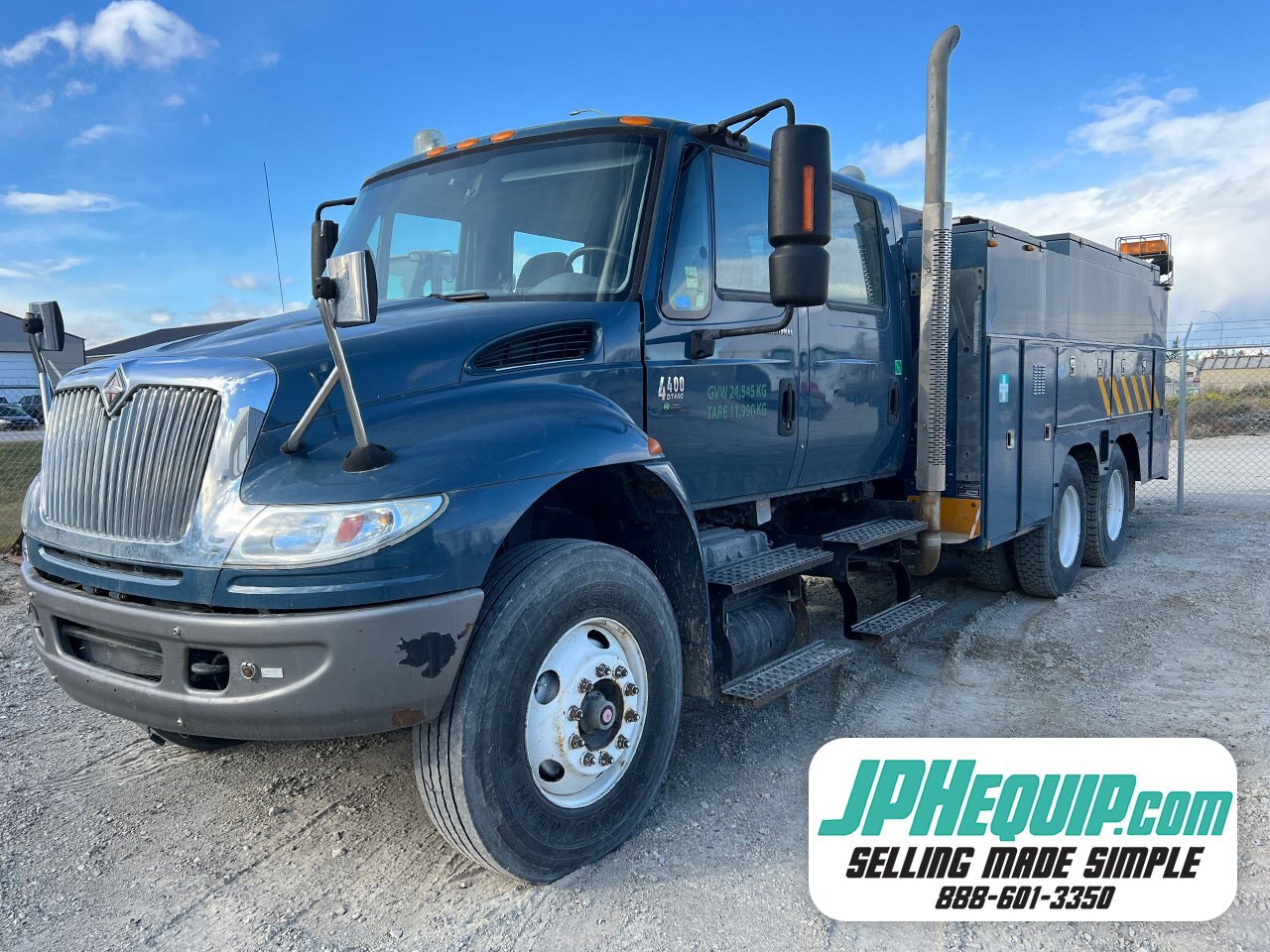 2007 International 4400 SBA 6x4 Service Truck with Picker #9223 JF