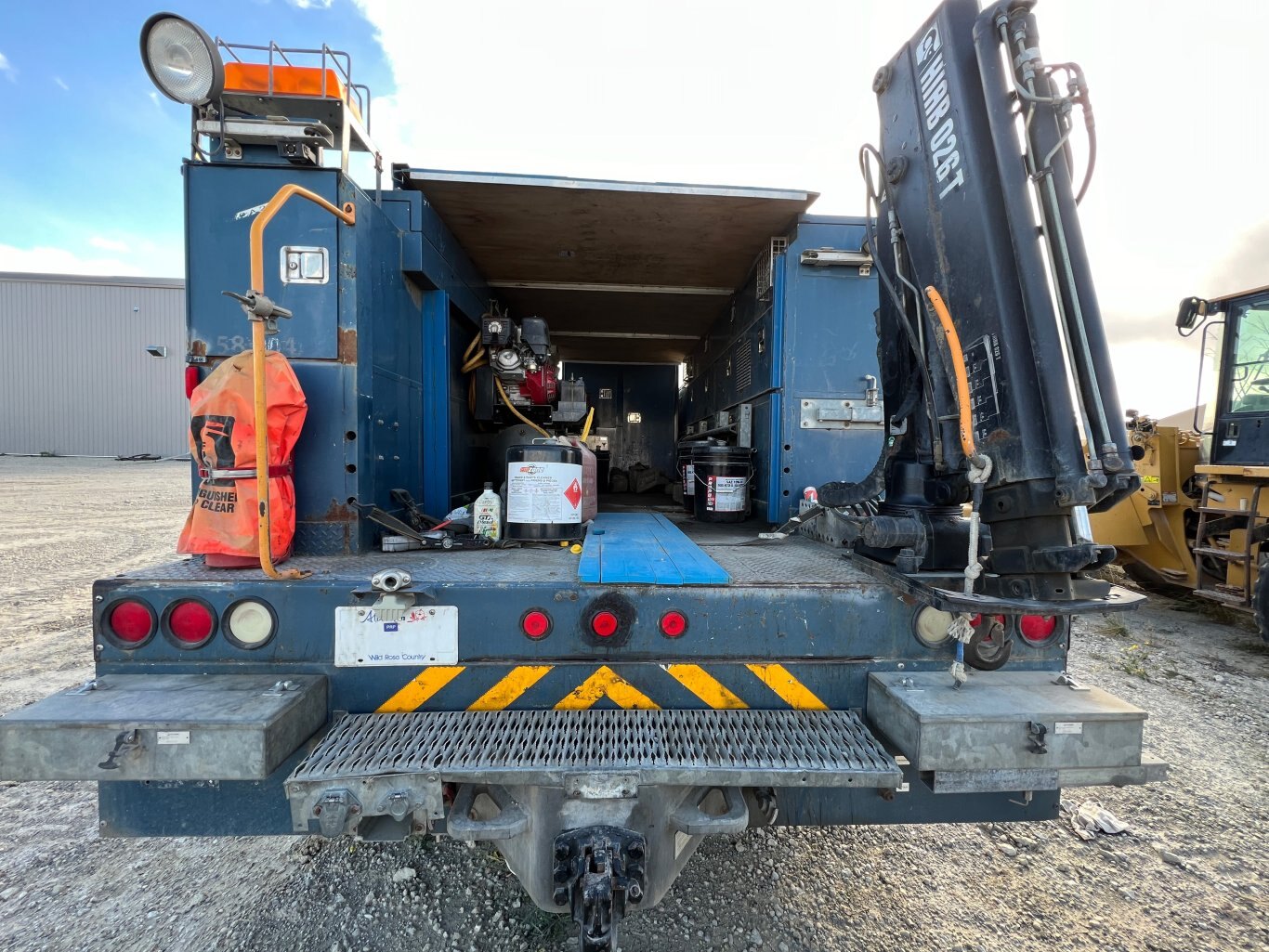 2007 International 4400 SBA 6x4 Service Truck with Picker #9223 JF