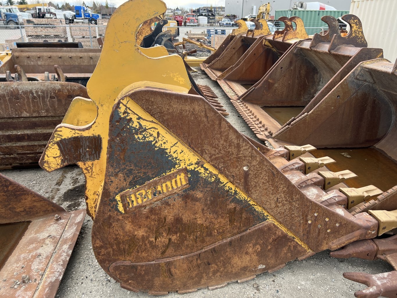 400 Series Brandt 54 Dig Bucket w/ New Teeth #9234 JF