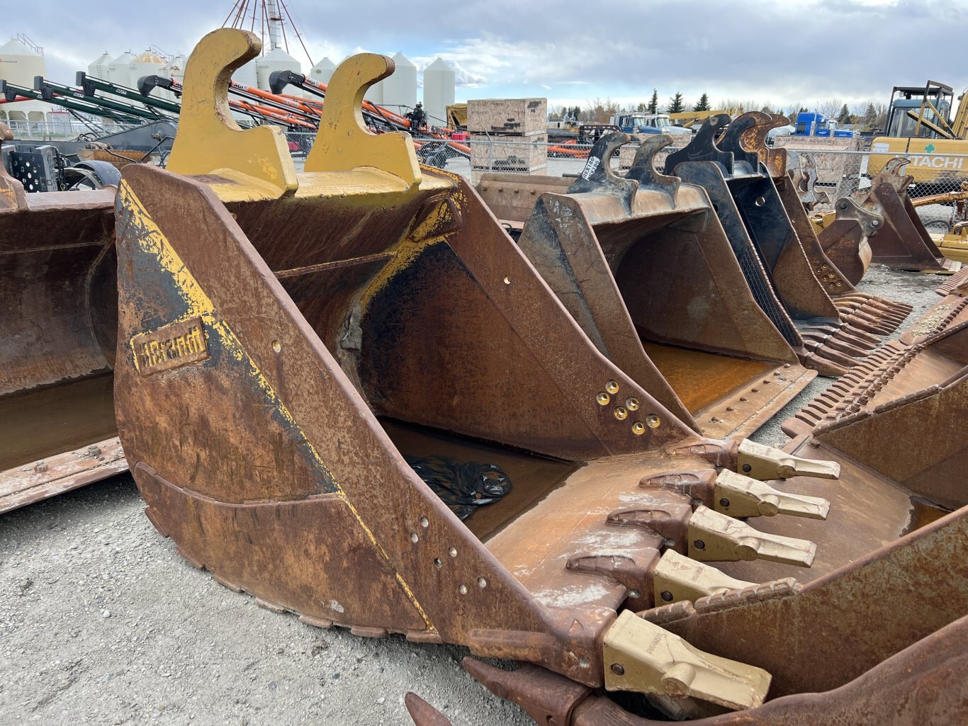 400 Series Brandt 54 Dig Bucket w/ New Teeth #9234 JF