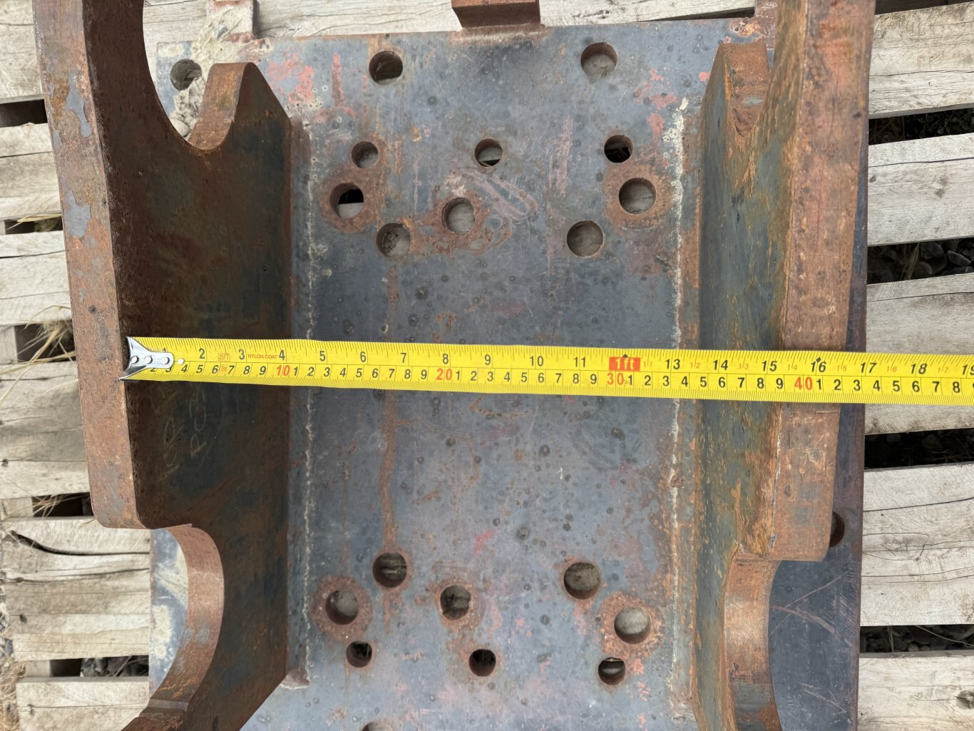 Excavator Mount Plate Unsure Lug Maybe 120 Series #10082 JPH