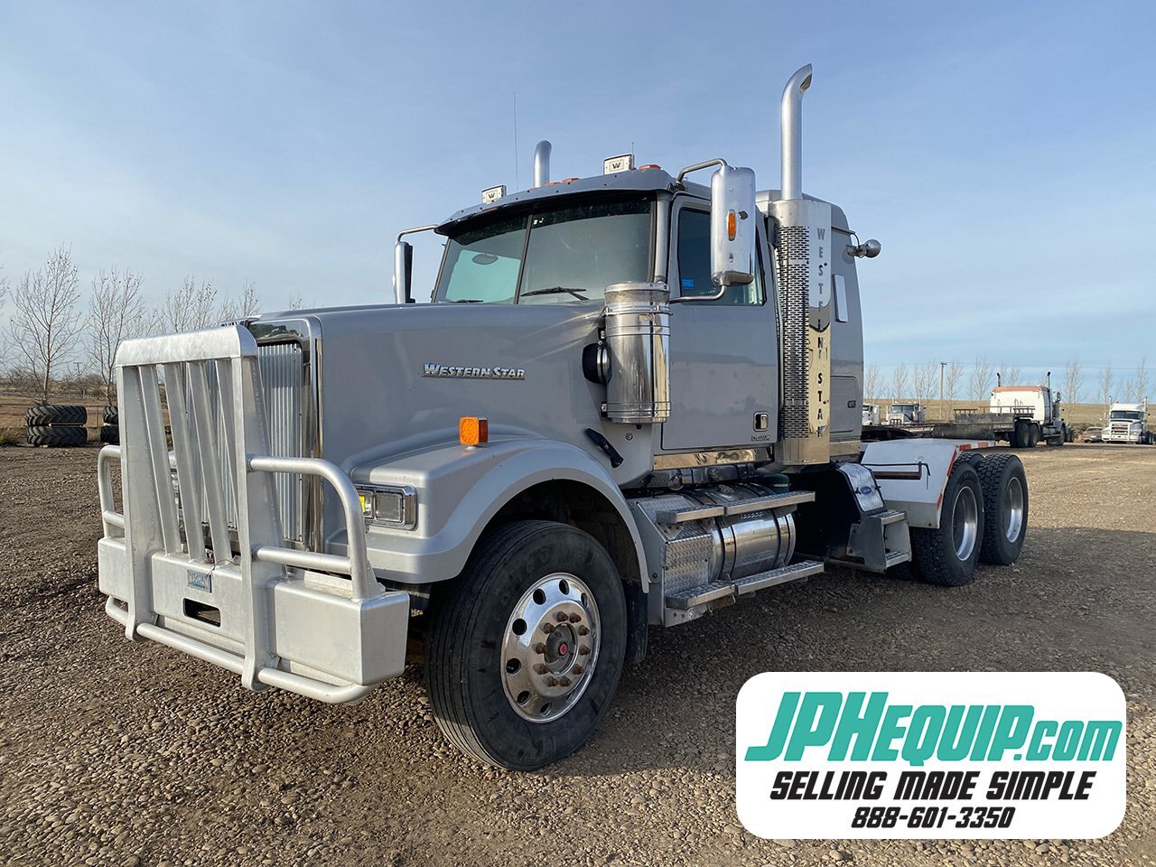 2015 Western Star 4900FA Sleeper Truck / Tandem Axle Sleeper Truck #9263 BP