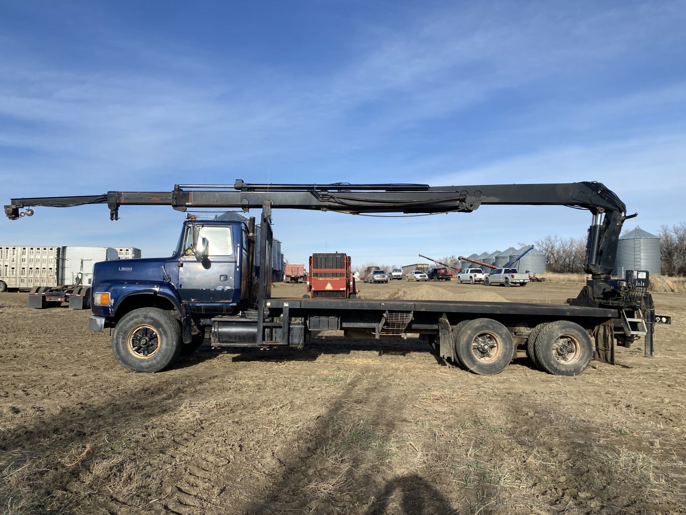 1996 Ford LTS9000 Picker Deck Truck ** Wholesale Unit ** with Hiab 2650K Boom #9268 BP