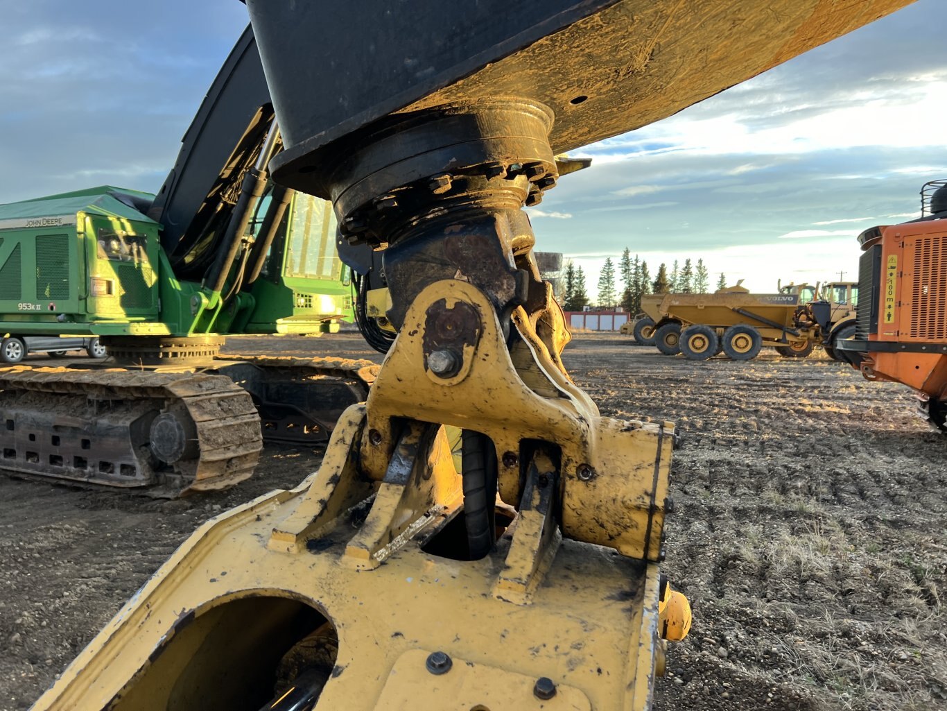 2015 CAT 555D Skidder #9282 JF