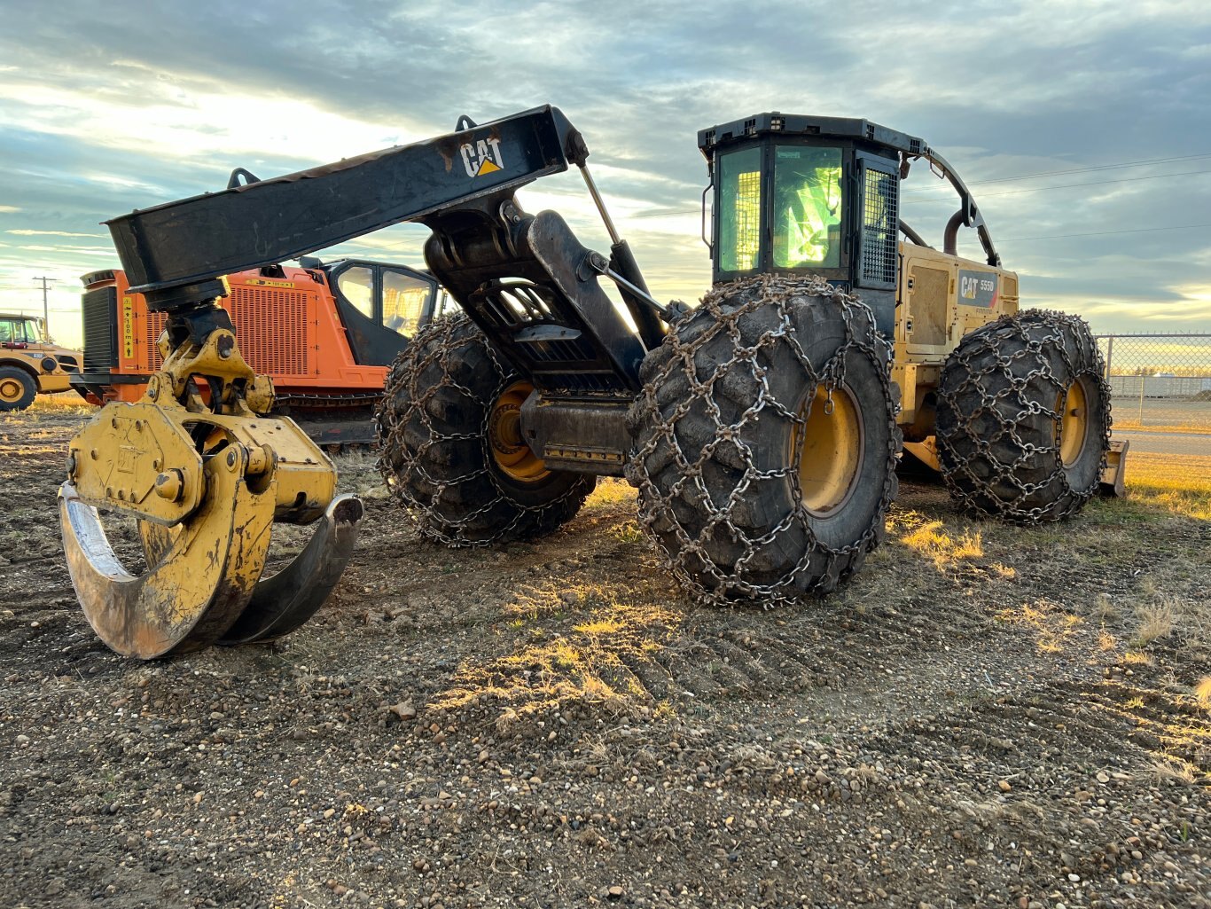 2015 CAT 555D Skidder #9282 JF