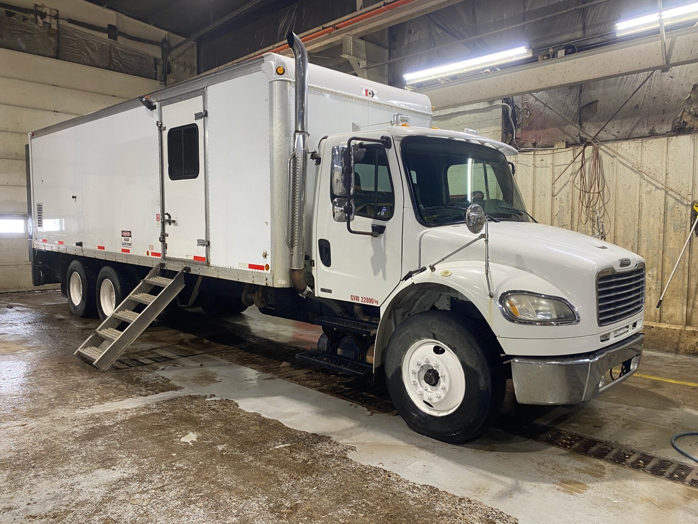 2007 Freightliner M2 106 Boiler 25 HP / Steam Truck Van Body #9285 BP