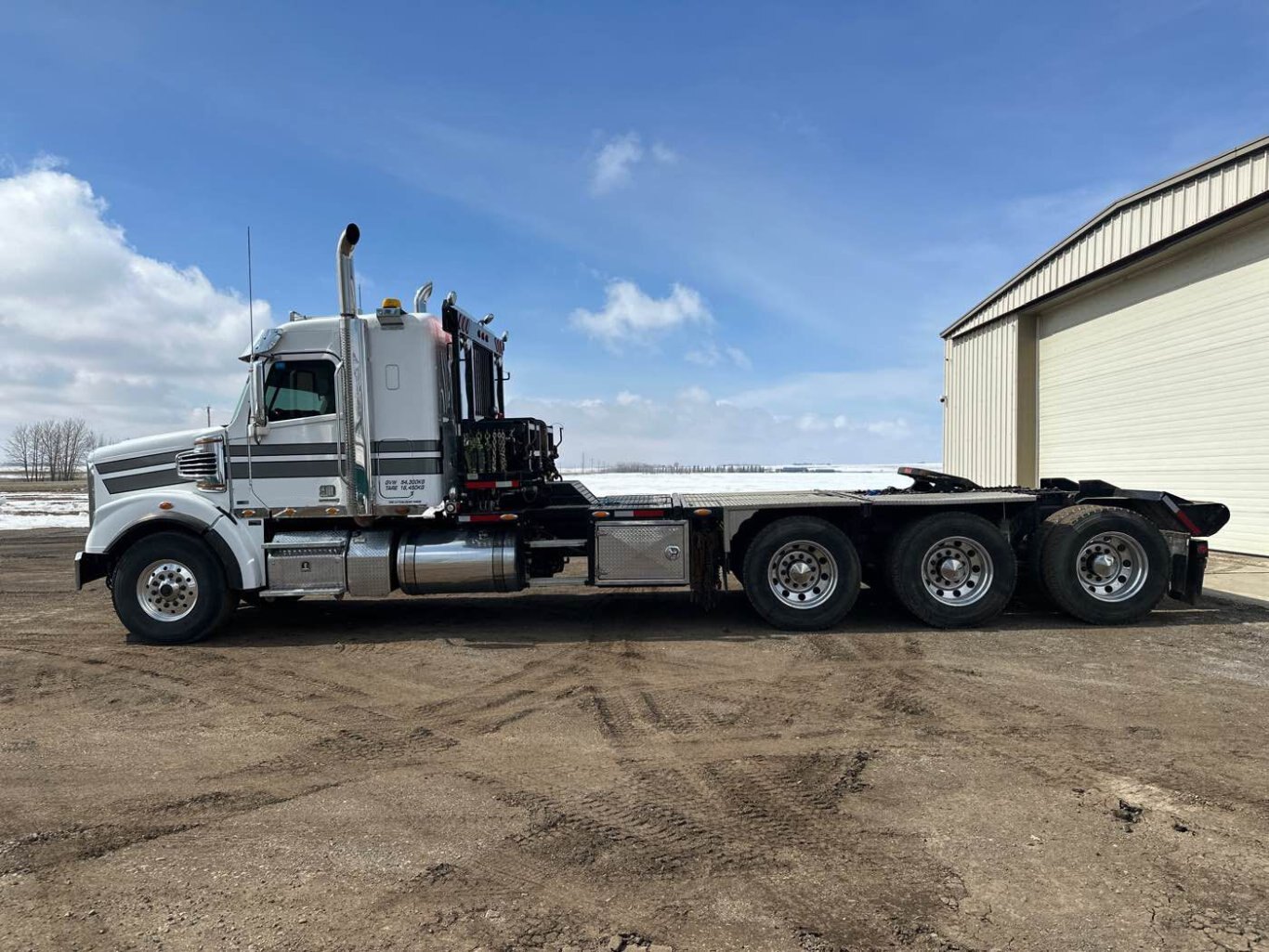 2012 Freightliner Coronado Tri axle Winch Truck (Texas bed) #9290 AS