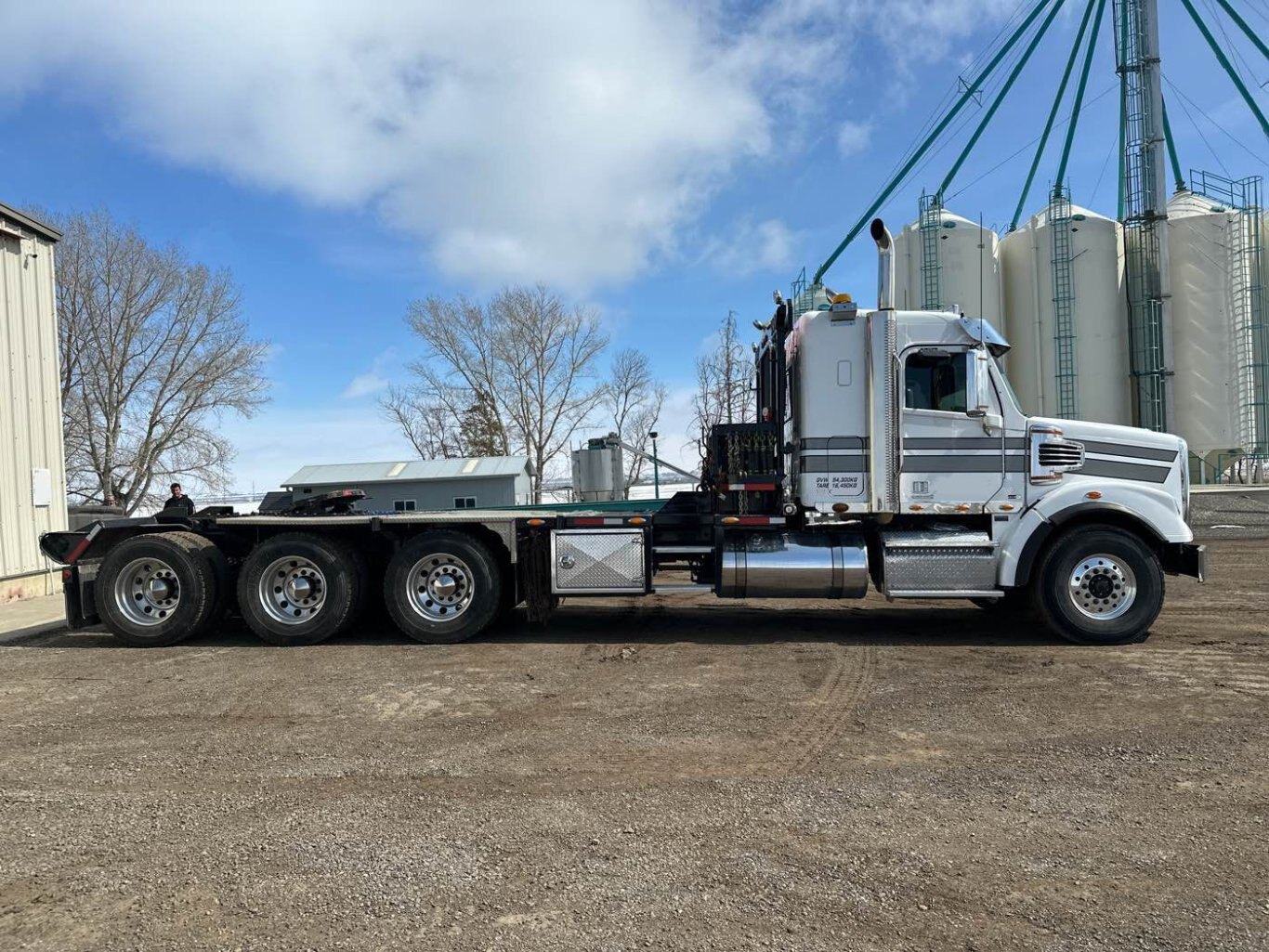 2012 Freightliner Coronado Tri axle Winch Truck (Texas bed) #9290 AS