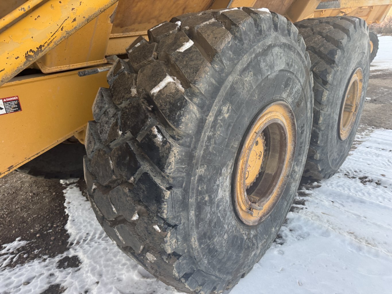 2011 Deere 400D II Rock Truck ADT #9291 JP