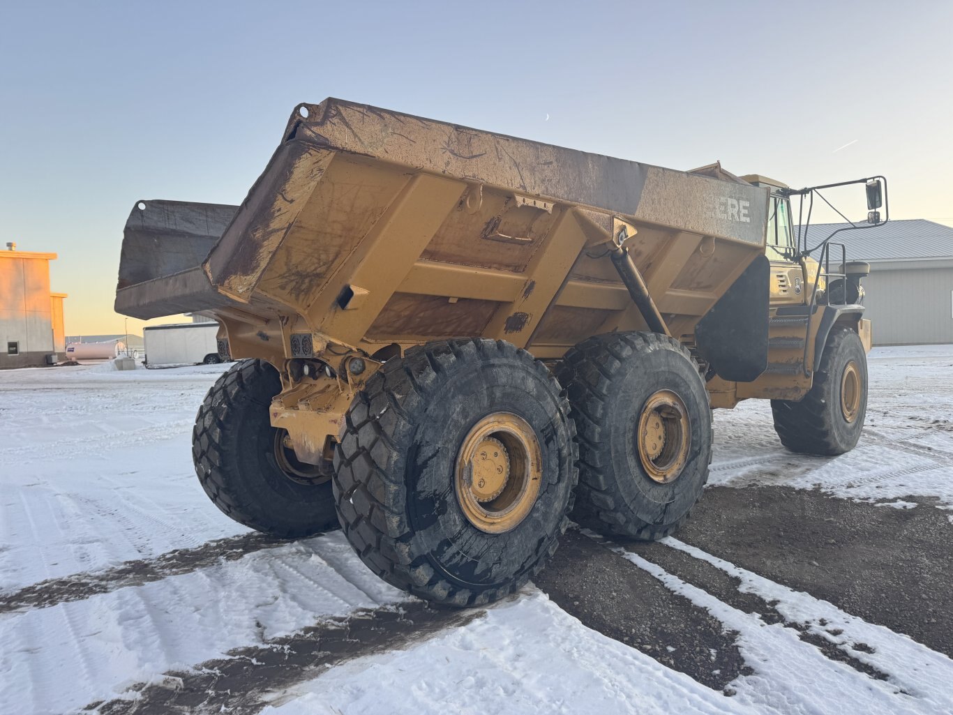 2011 Deere 400D II Rock Truck ADT #9291 JP