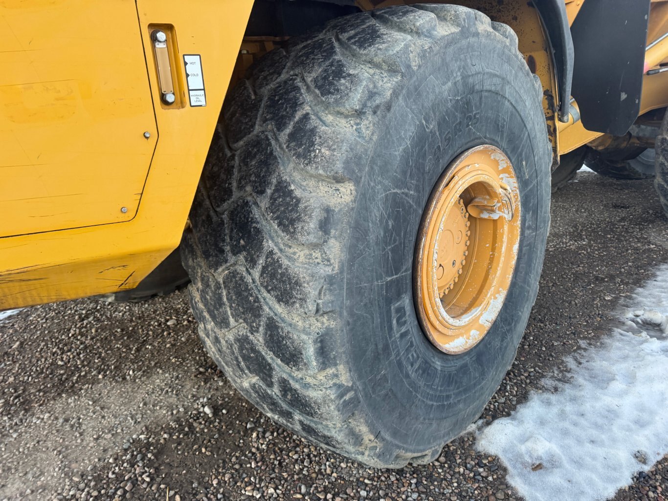 2011 Deere 400D II Rock Truck ADT #9292 JP