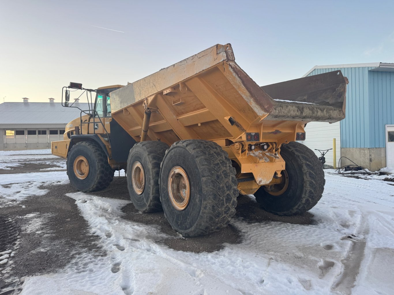 2011 Deere 400D II Rock Truck ADT #9292 JP