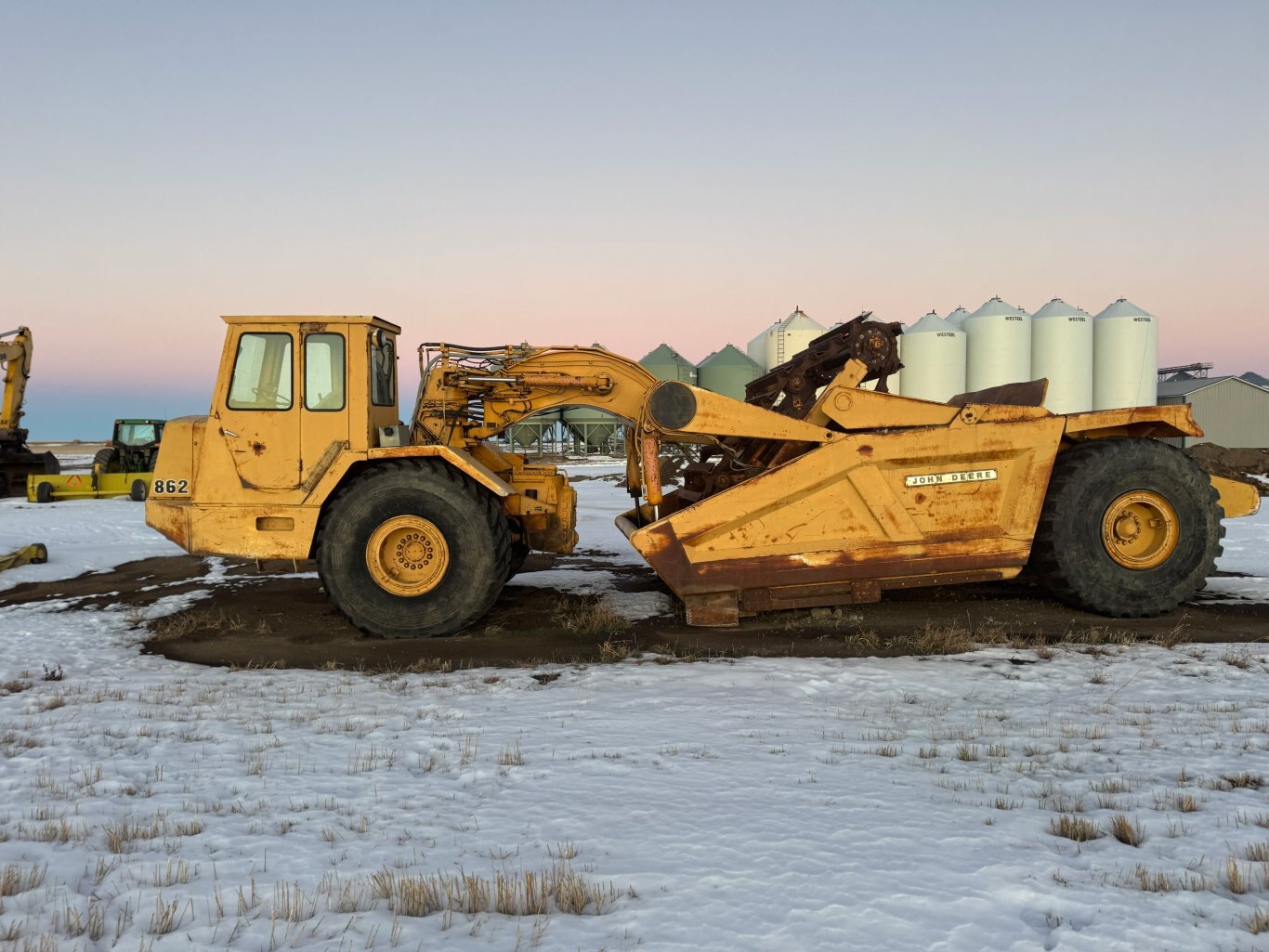 1981 John Deere 862 Elevating Scraper #9293 JP