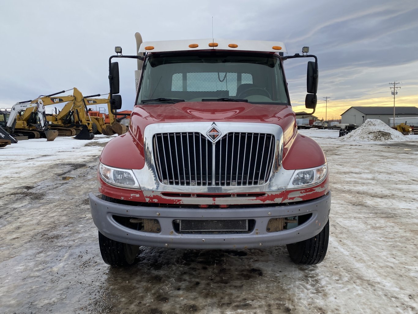 2013 International Durastar 4400 Deck Truck 4x2 Flatbed Truck #9295 BP