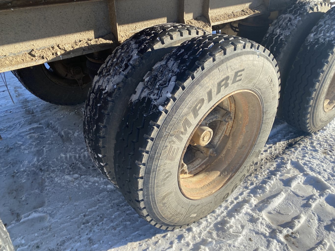 1995 Midland End Dump Trailer ** Wholesale Unit ** Triaxle Grain Trailer #9299 BP