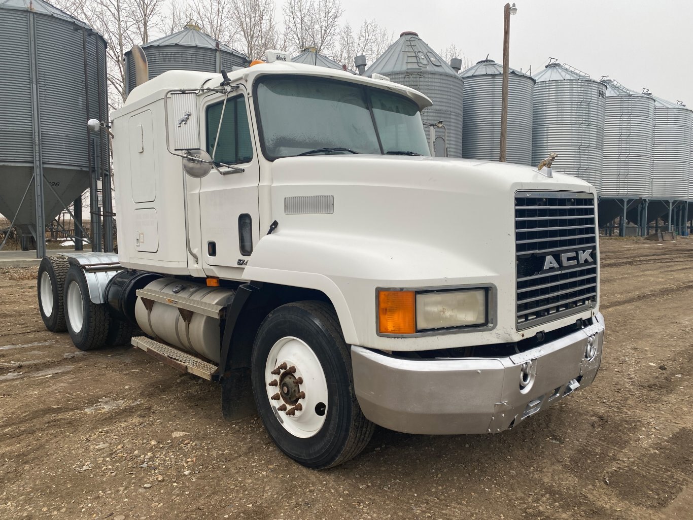 1999 Mack CH613 Sleeper Truck ** Wholesale Unit **     #9300 BP