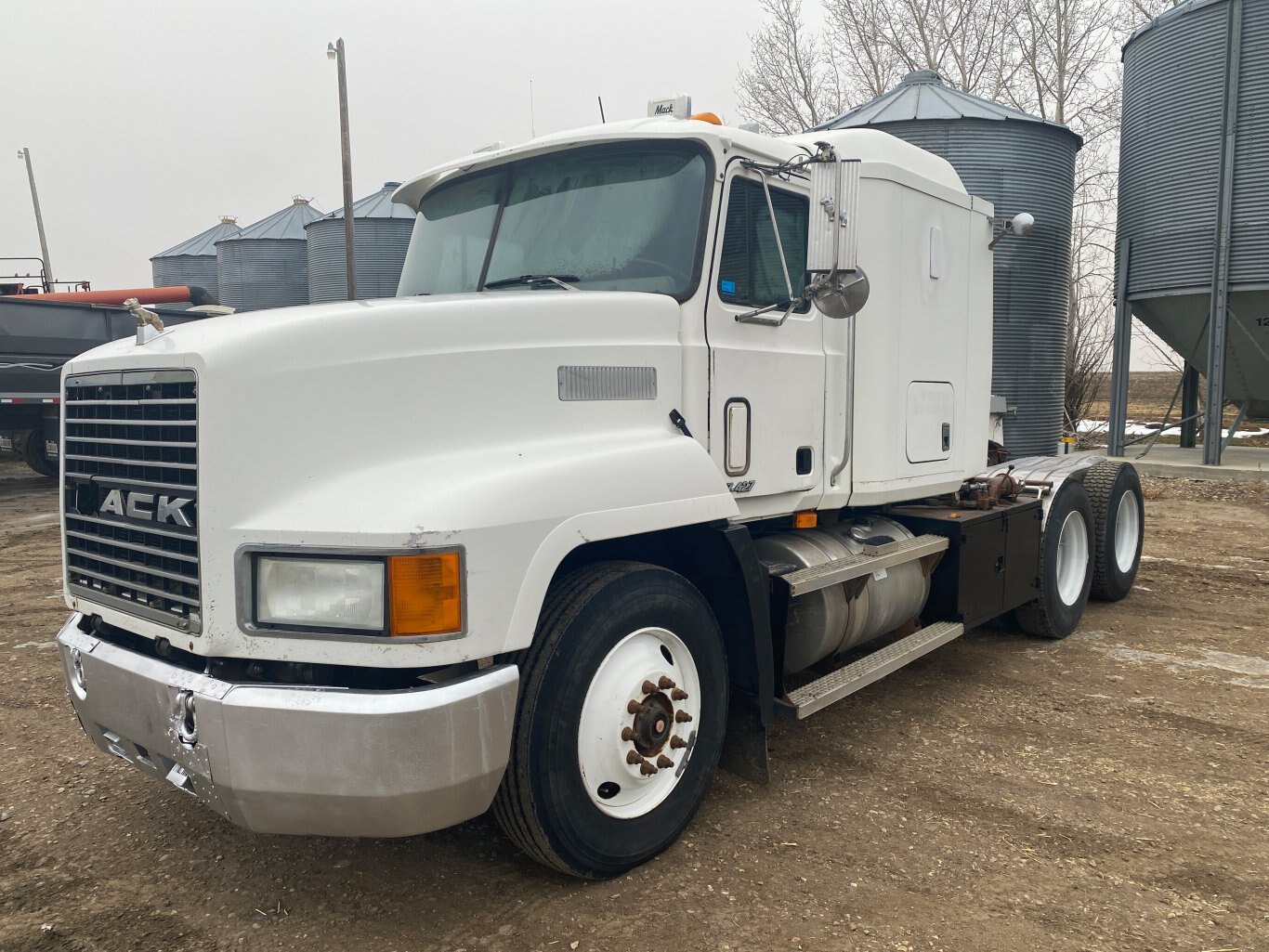 1999 Mack CH613 Sleeper Truck ** Wholesale Unit **     #9300 BP