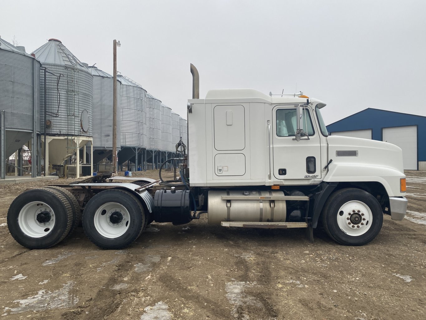 1999 Mack CH613 Sleeper Truck ** Wholesale Unit **     #9300 BP