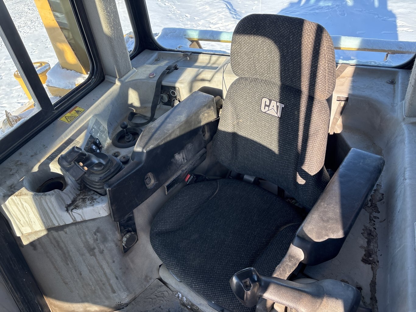 2014 Caterpillar D6T LGP Dozer and Multi Shank Ripper #9323 AS