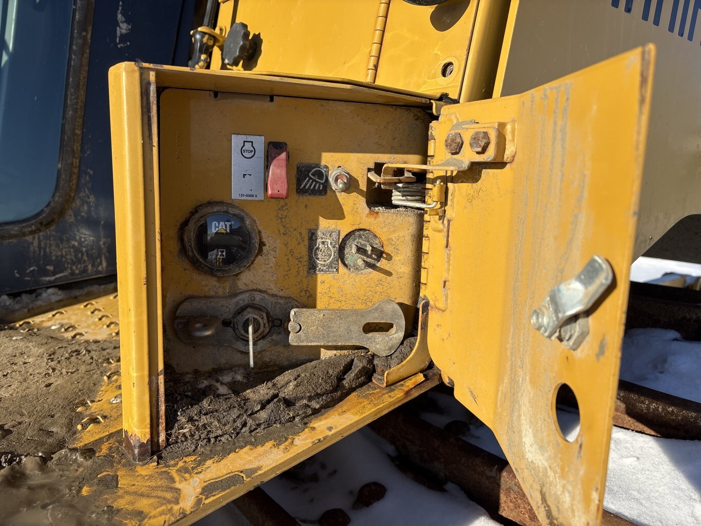 2014 Caterpillar D6T LGP Dozer and Multi Shank Ripper #9323 AS