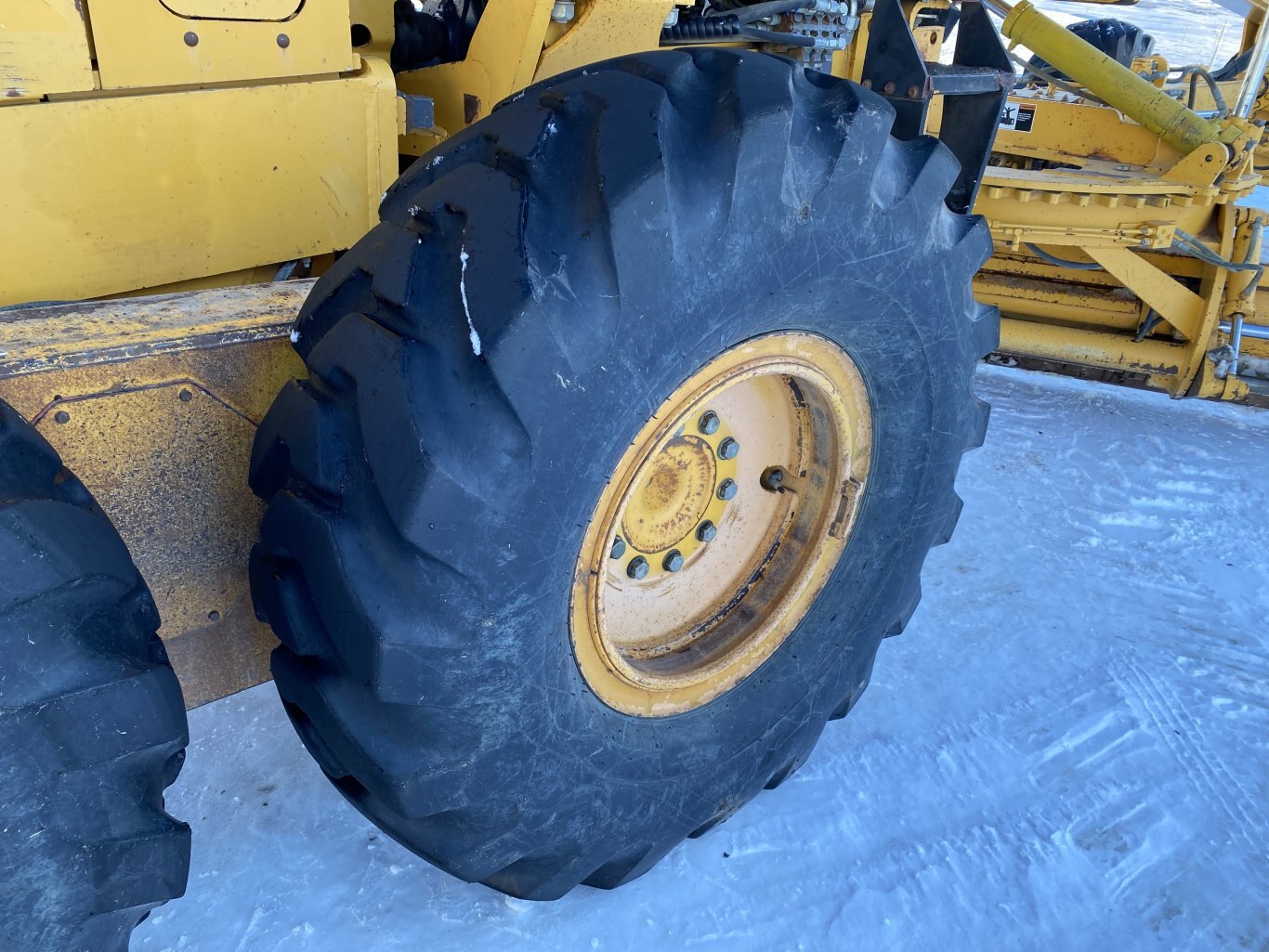 2004 Volvo G740B Motor Grader #9324 BP