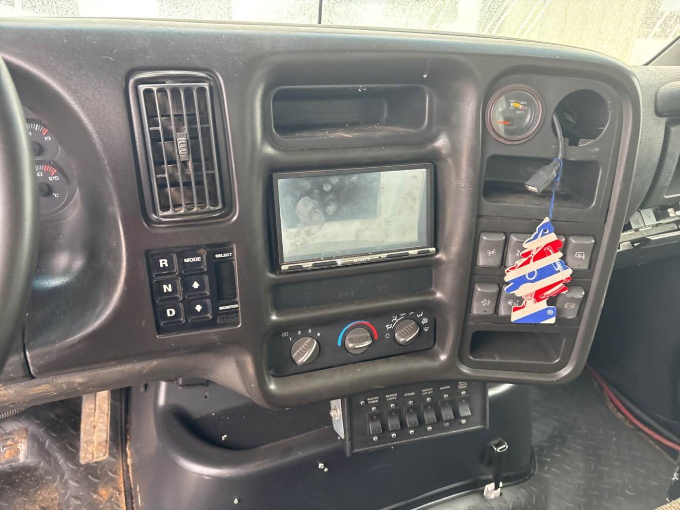 2008 GMC C7500 Lube Truck #9337 AS