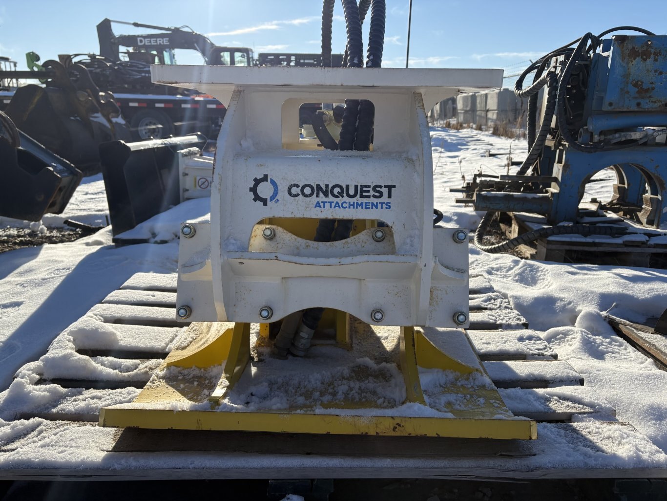 Conquest Series 60 Hydraulic Compaction Plate #9327 AS