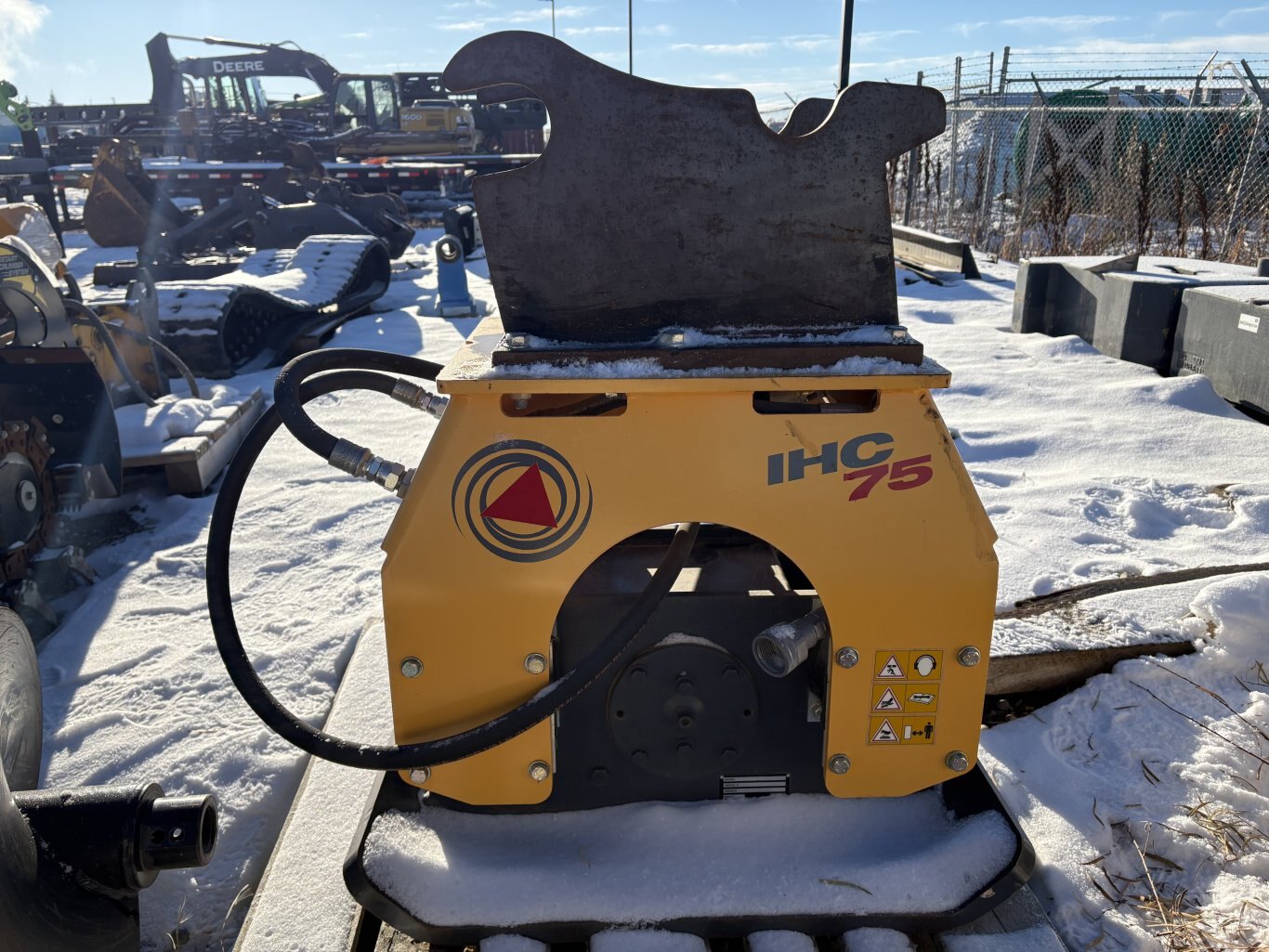 IHC 75 Compactor/Ho Pac for Excavator #9330 AS