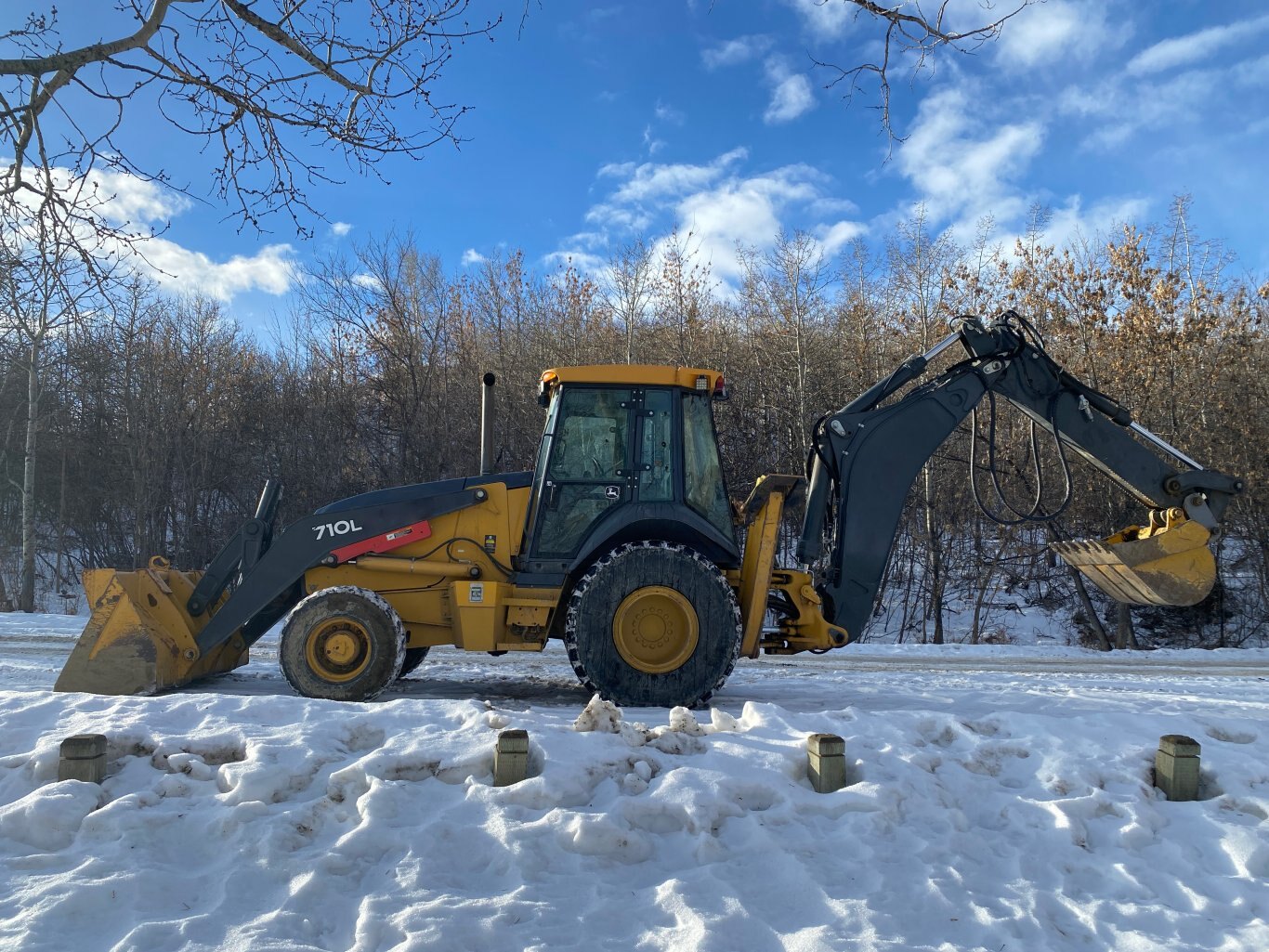 2018 Deere 710L Backhoe 4X4 Backhoe #9339 BP