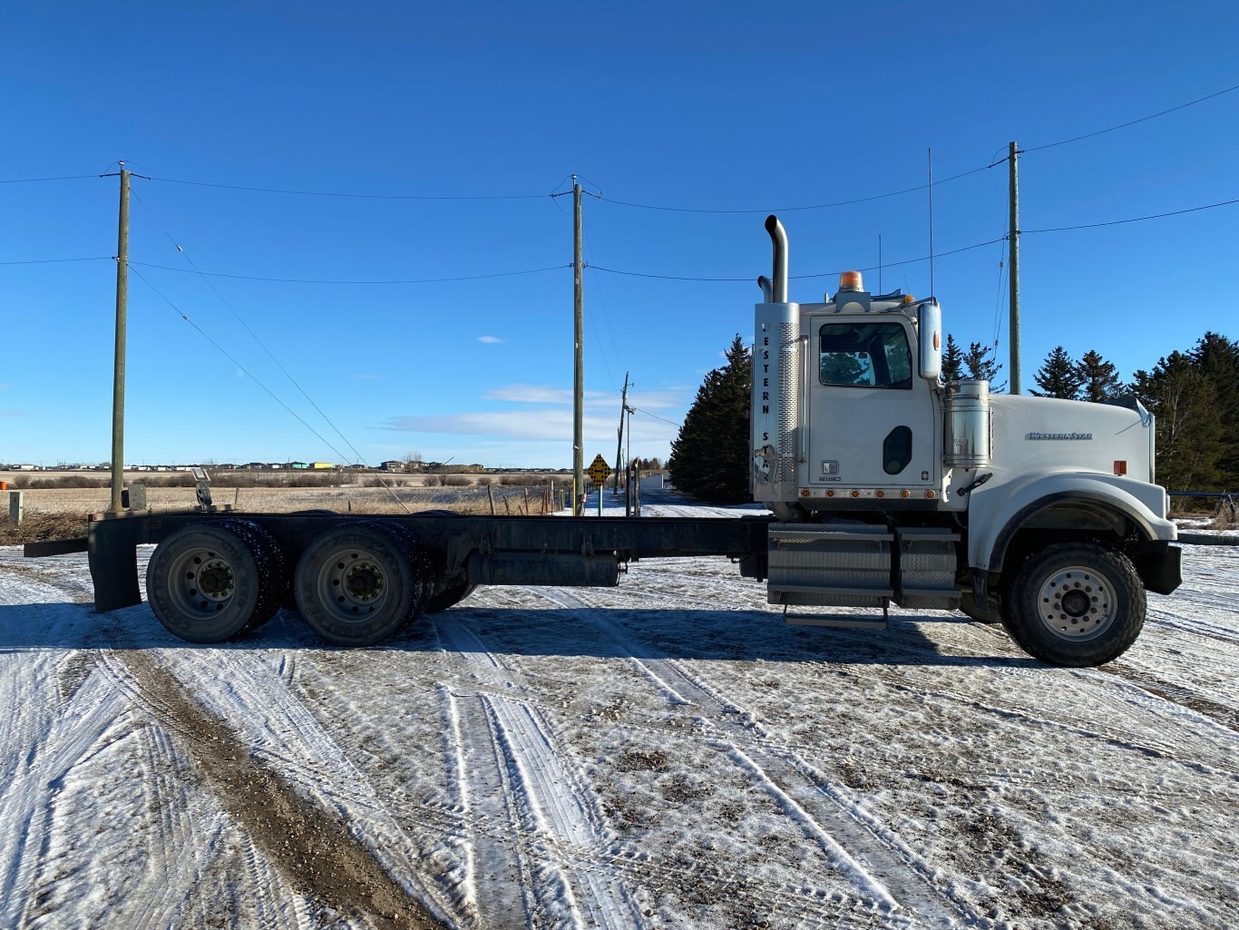 2015 Western Star 4900 Day Cab Truck Tandem Axle **Wholesale Unit** #9343 BP