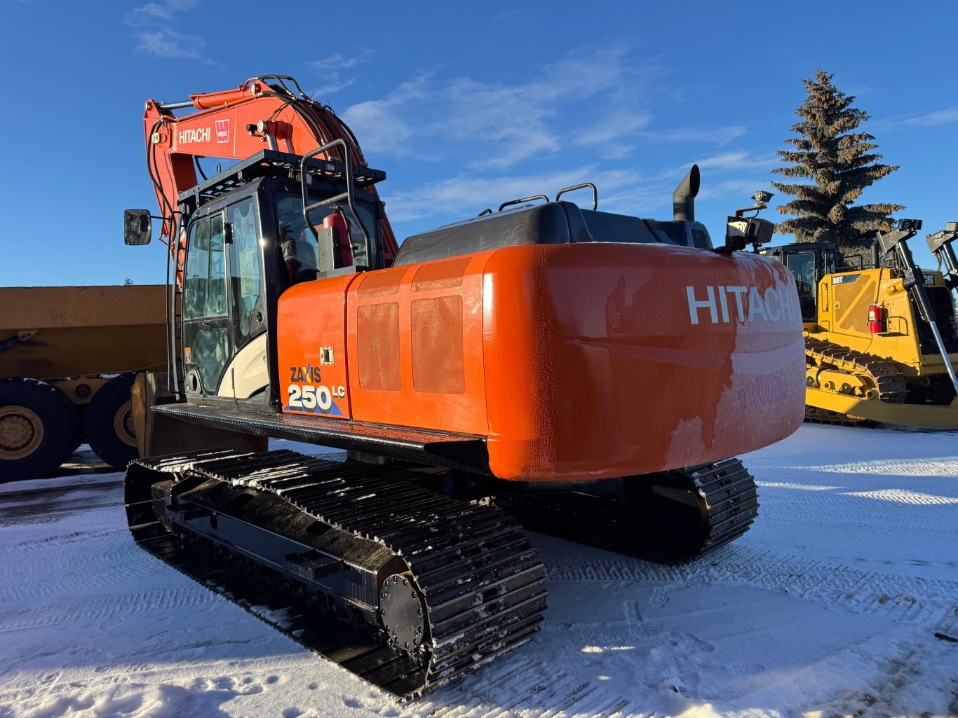 2019 Hitachi ZX250LC 6N Excavator with Thumb #9345 JP