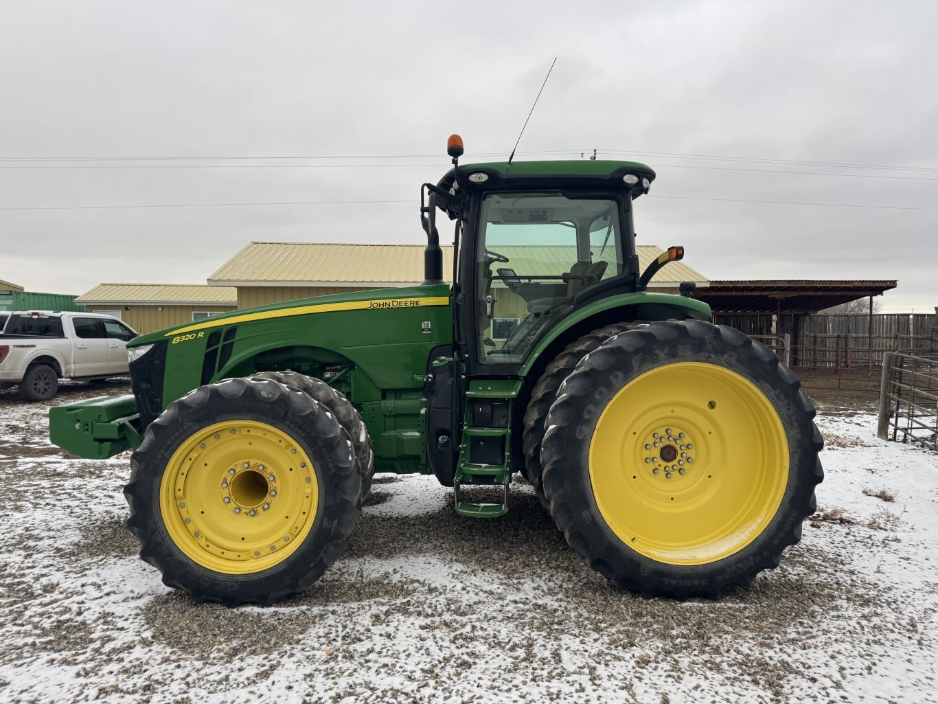 2019 Deere 8320R Tractor #9349 JP