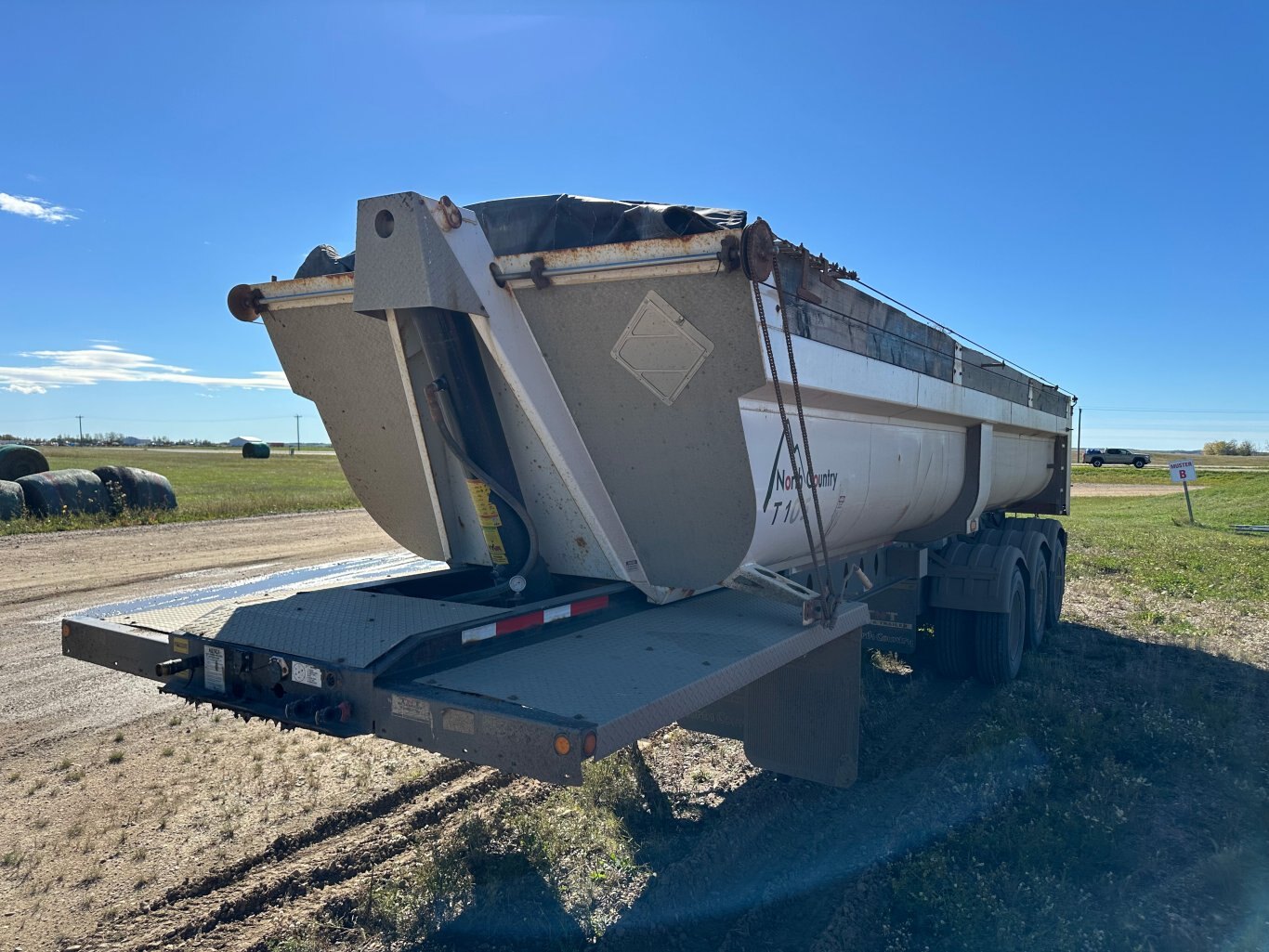 2015 Cross Country Manufacturing 350RE DF End Dump Trailer #9090 JA