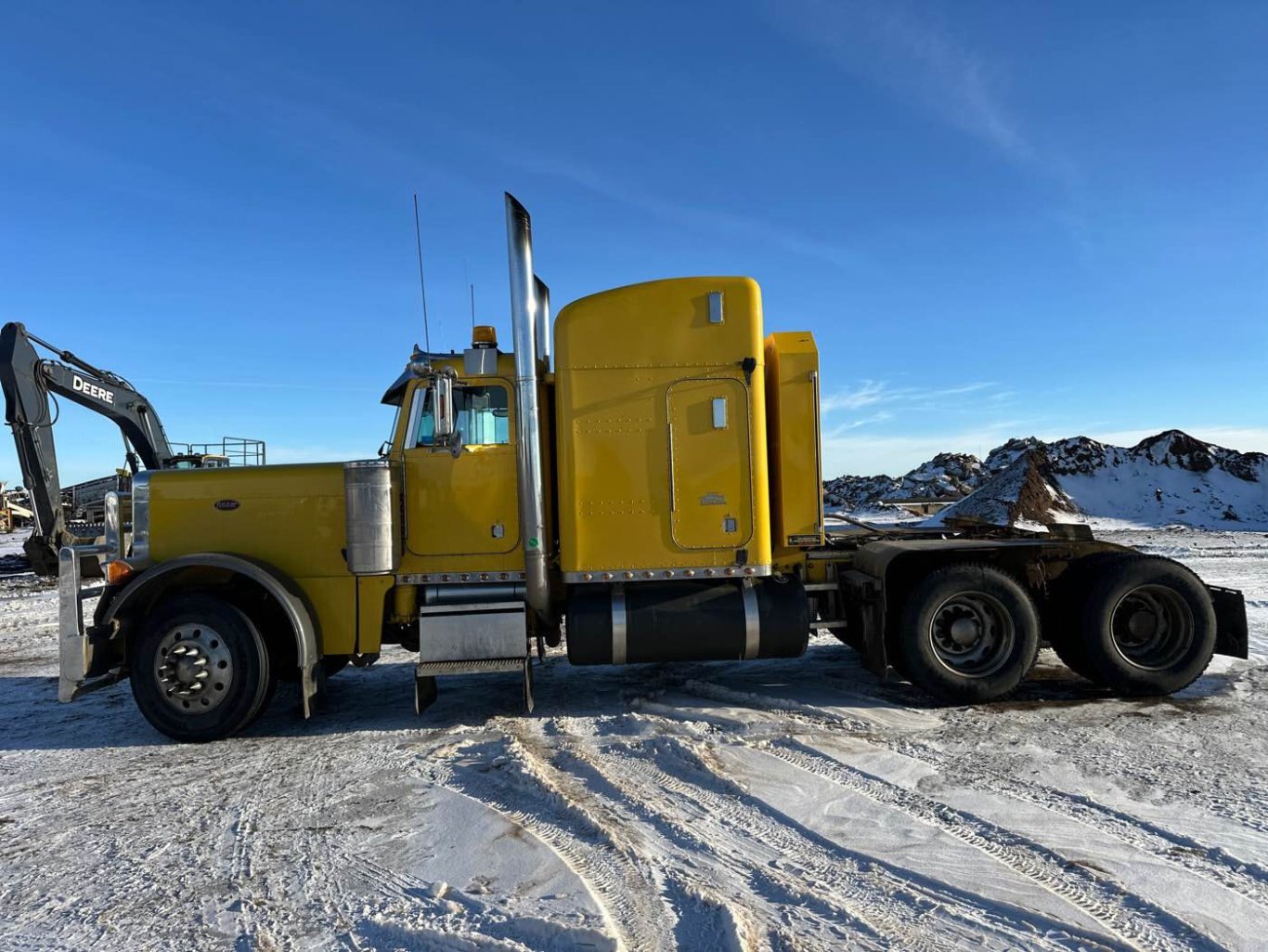 1988 Peterbilt Conventional Sleeper Truck REFURBISHED #9356 JA