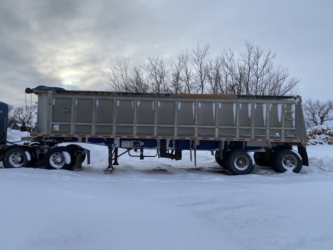 2006 FMG End Dump Trailer Tandem Axle *** Wholesale Unit *** #9358 BP