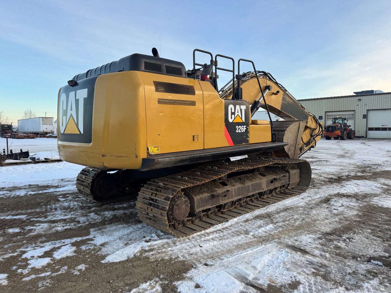 2015 CAT 326FL Excavator with Thumb #9360 JP