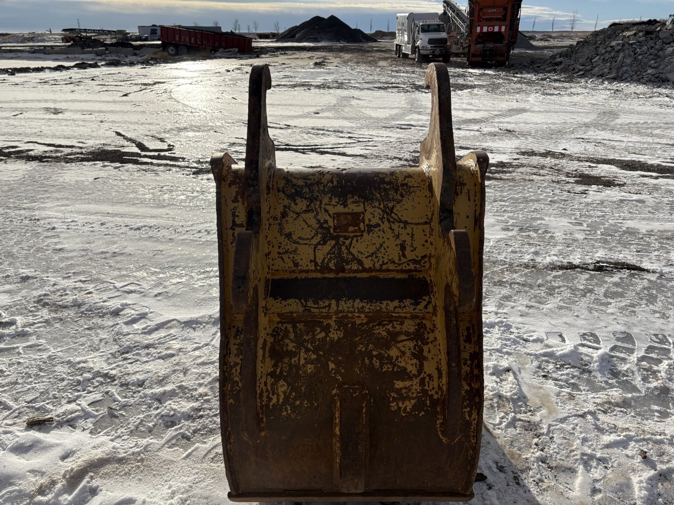 Brandt 250 Series Dig Bucket 36 WBM Lugging #9363 AS