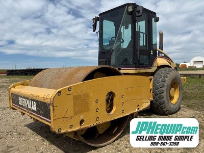 2006 CAT CS583E Smooth Drum Compactor #9400 JP