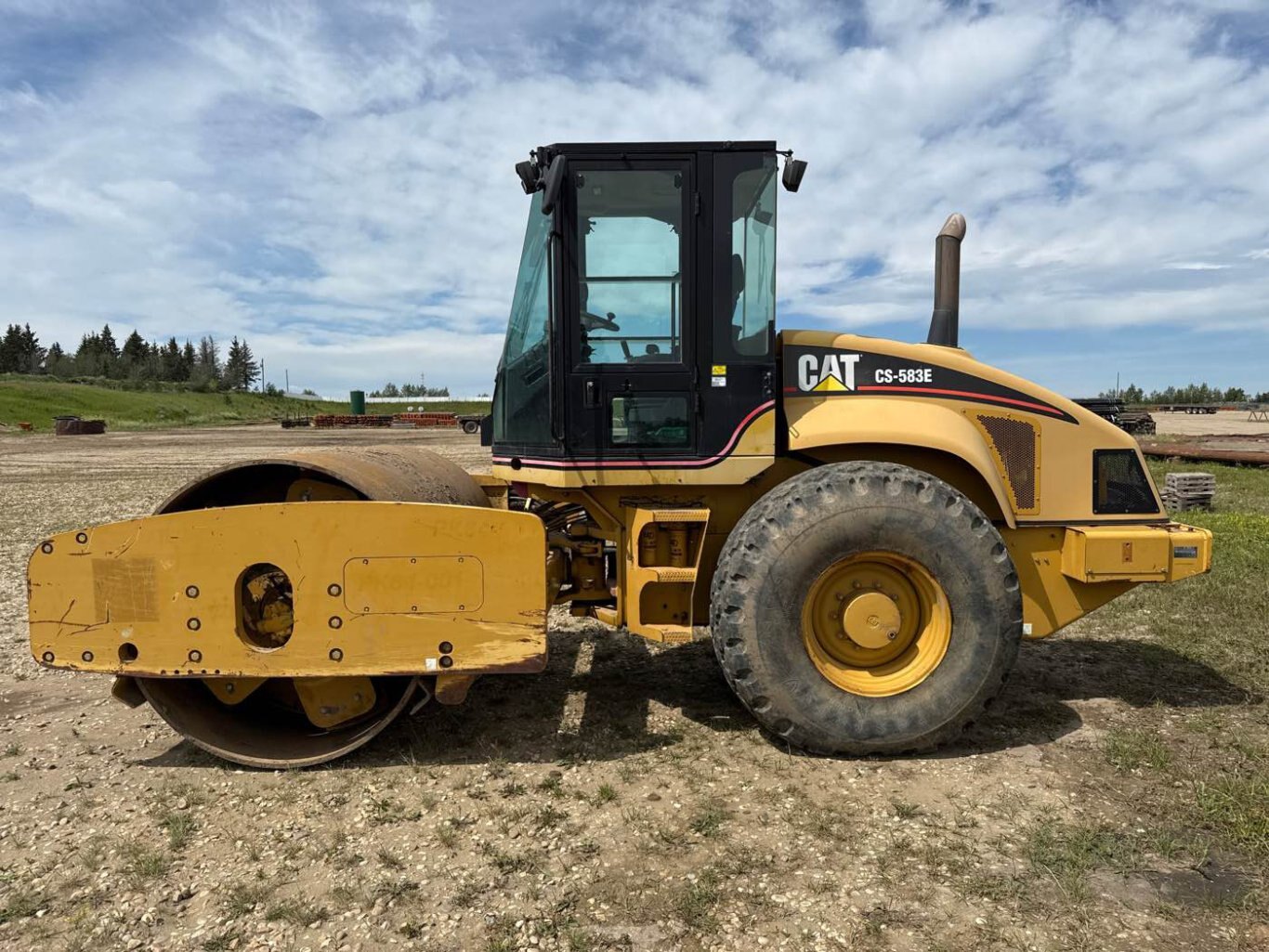 2006 CAT CS583E Smooth Drum Compactor #9400 JP
