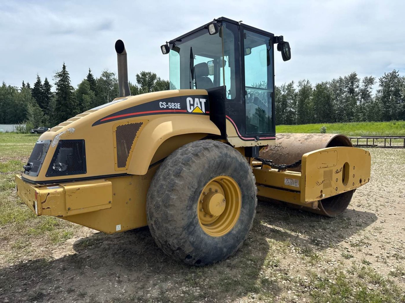 2006 CAT CS583E Smooth Drum Compactor #9400 JP