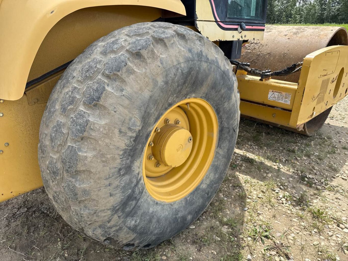 2006 CAT CS583E Smooth Drum Compactor #9400 JP