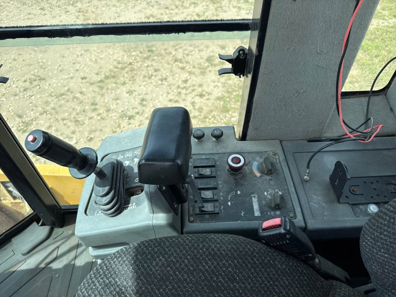 2006 CAT CS583E Smooth Drum Compactor #9400 JP