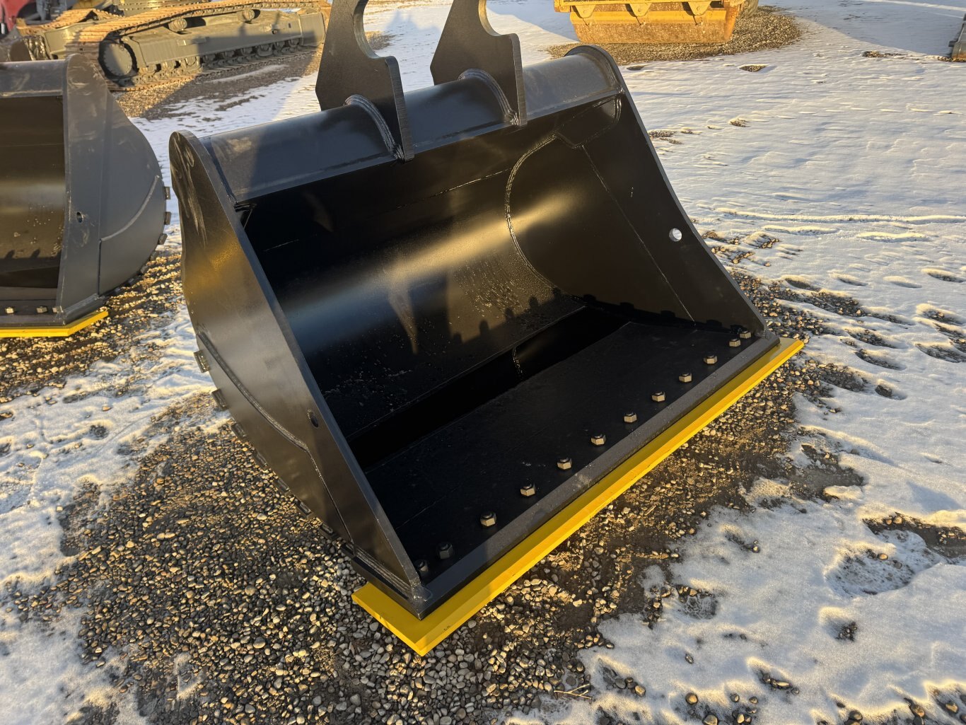 Excavator 200 Series Clean Up Bucket 66 #10431 JPH