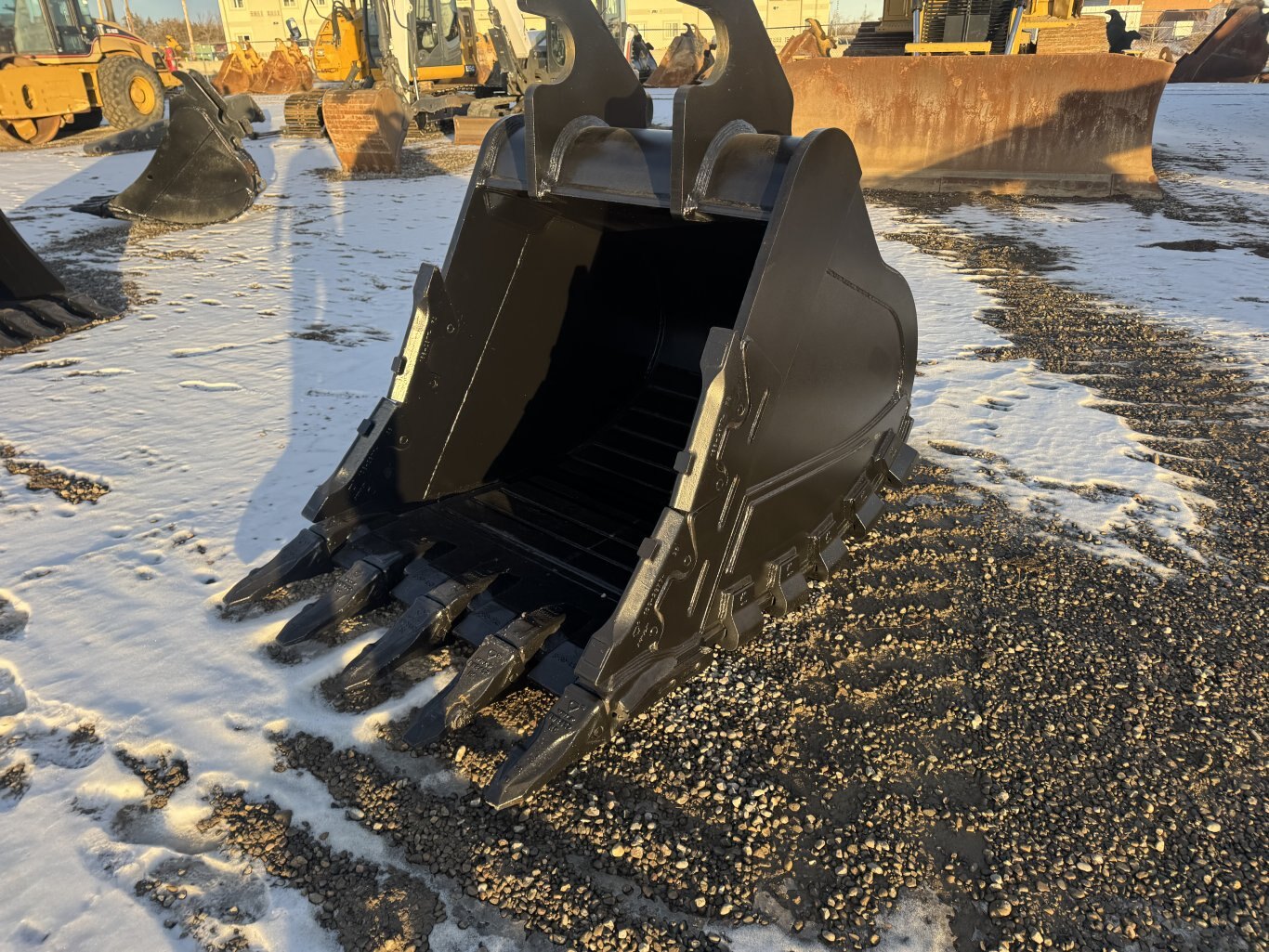 Excavator 300 Series Dig Bucket 54 Mining Extreme Duty #E300BDM54 JPH