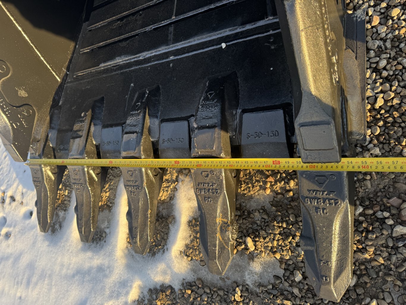 Excavator 300 Series Dig Bucket 54 Mining Extreme Duty #E300BDM54 JPH