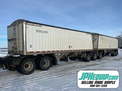 2013 Wilson PaceSetter Super B Trailer Set • Grain Trailers • Models: DWHBL-550 & DWHBP-550 Super-B #9402 BP